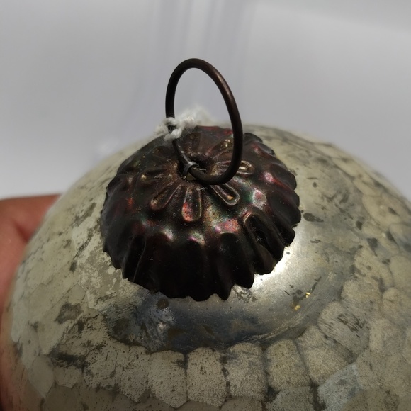 CHRISTMAS ORNAMENT - Picture 6 of 7